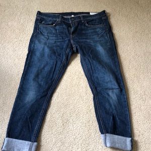 Rag and Bone at a great price. These are Dre.